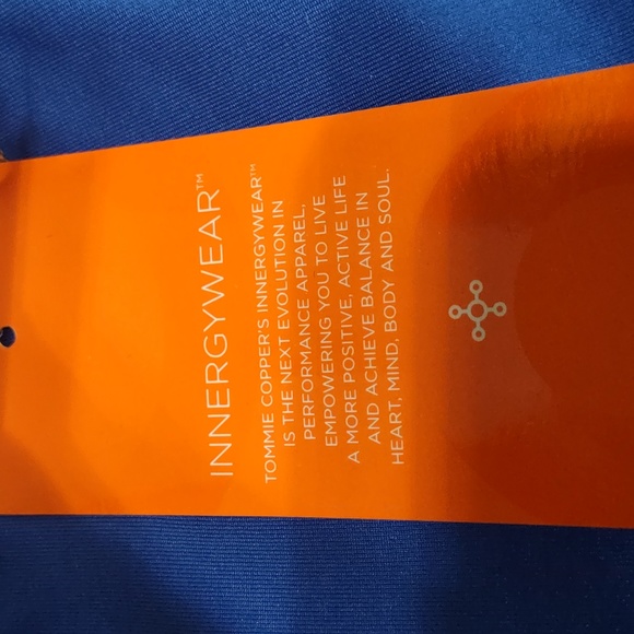 Tommy Copper Performance Wear Top - Picture 13 of 14